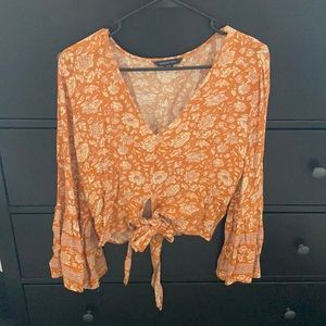 Women’s cropped blouse